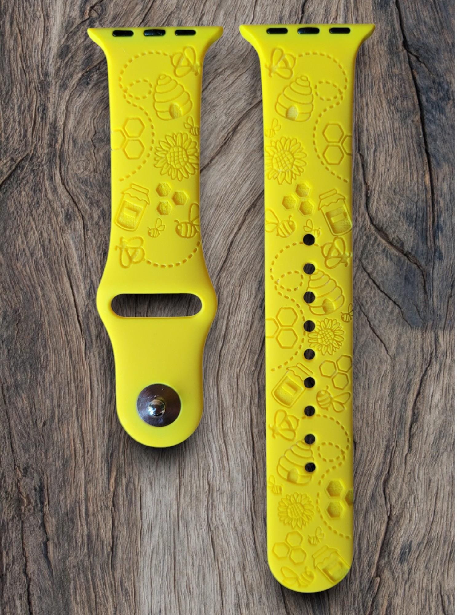 HONEY BEE, BEE HIVE/HONEYCOMB